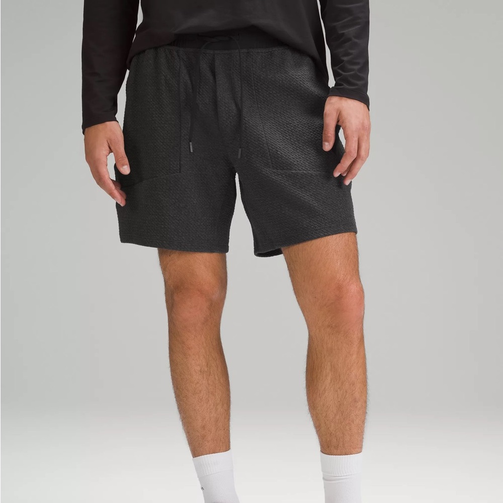 Lululemon At Ease 7” Shorts